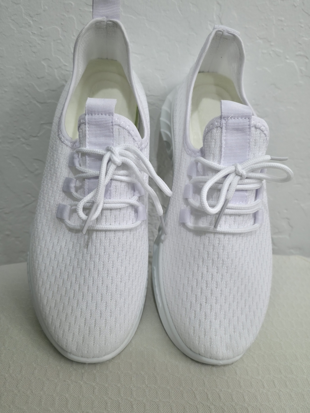 Women's Lightweight Knit Lace-Up Sneakers in White